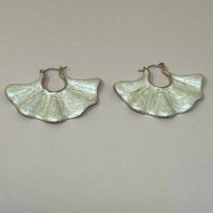 NWOT | 8 Others Reasons | Shorline Earrings